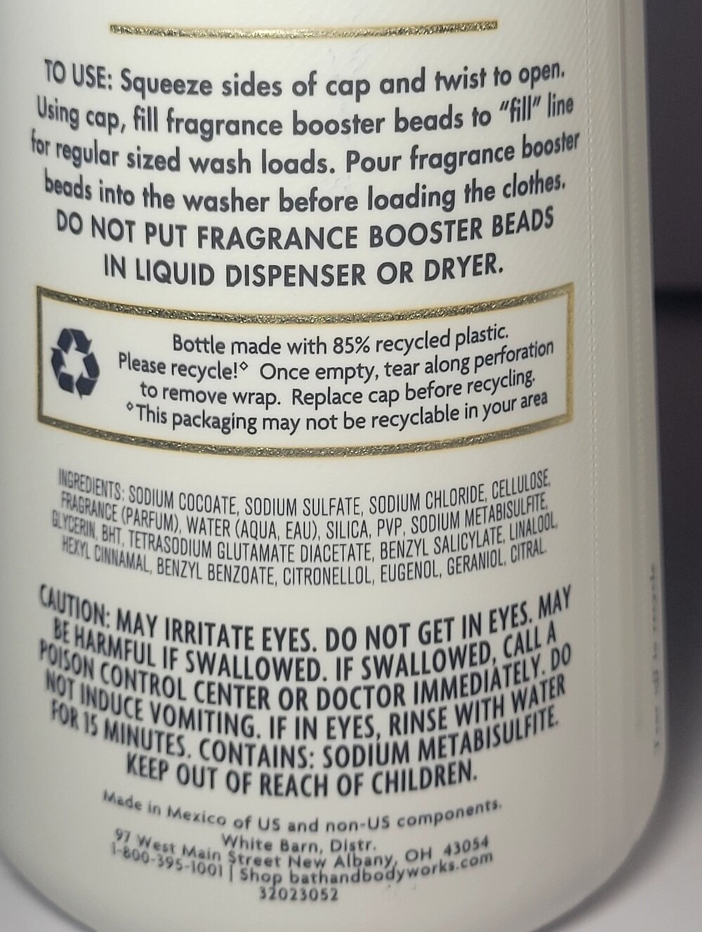 Bath & Body Works White Gardenia Fabric Care Set, Detergent & Fragrance Booster - Picture 11 of 11